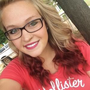 Meet your Posher, Kendra